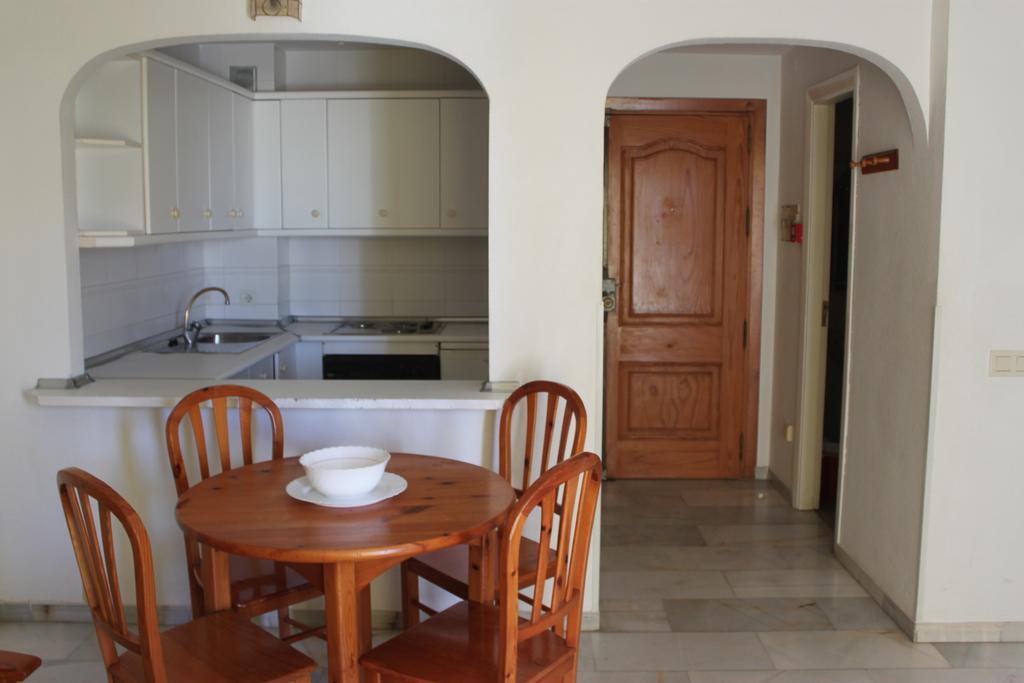 Apartamentos Jardines Del Gamonal Malaga Luaran gambar