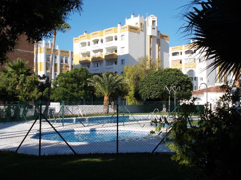 Apartamentos Jardines Del Gamonal Malaga Luaran gambar