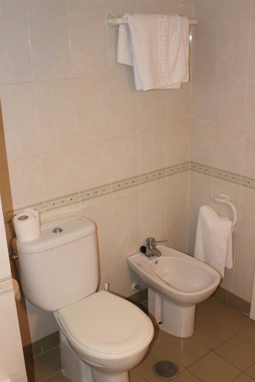 Apartamentos Jardines Del Gamonal Malaga Bilik gambar